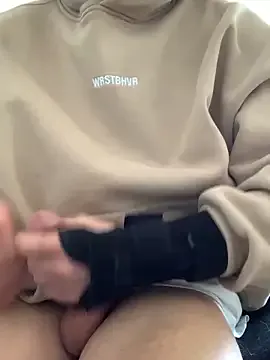 nide_xiaogou – webcam model profile photo Image 7