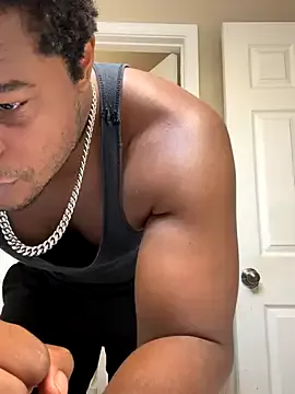 KateGale – webcam model profile photo Image 11