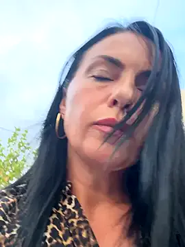 SonY_CaM – webcam model profile photo Image 14