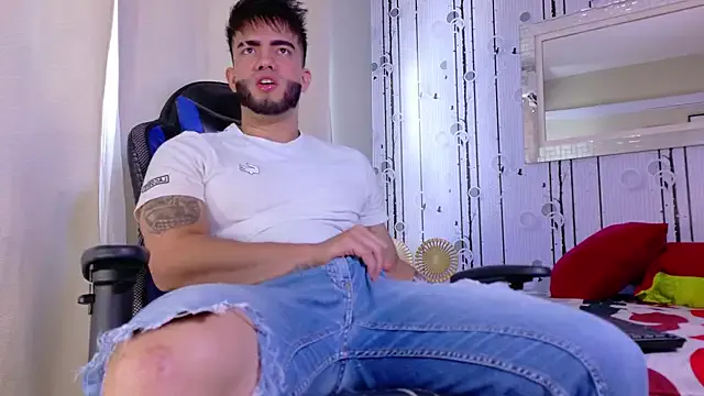 OneInAMillionXXX – webcam model profile photo Image 8