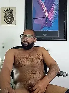 Dolce – webcam model profile photo Image 11