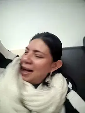 EwaBrown – webcam model profile photo Image 3