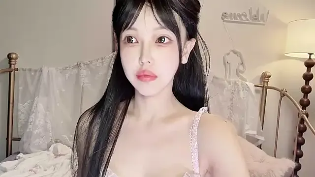 PollyElfi – webcam model profile photo Image 18