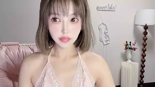 PollyElfi – webcam model profile photo Image 4