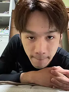 TastyTiffy – webcam model profile photo Image 3