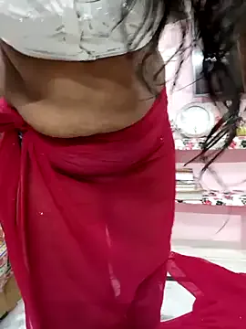 SarithaBroun – webcam model profile photo Image 14