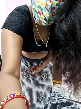 SarithaBroun – webcam model profile photo Image 18