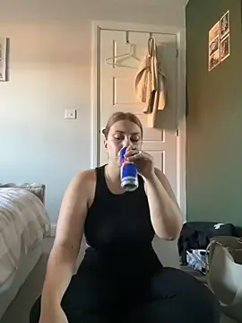 IvyStuart – webcam model profile photo Image 7