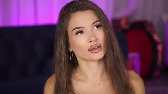 AuroraAngel – webcam model profile photo Image 3