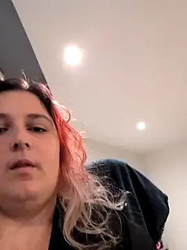 mayumichan13 – webcam model profile photo Image 10