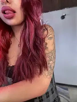 hot_wife_35 – webcam model profile photo Image 12