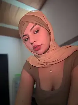 HaleyLyon – webcam model profile photo Image 4