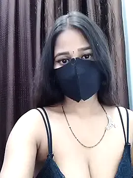 VivianBasset – webcam model profile photo Image 9