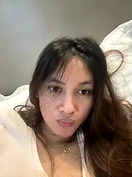 Selenaaaaa- – webcam model profile photo Image 5