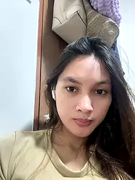 Selenaaaaa- – webcam model profile photo Image 6