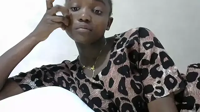 AndreaKalo – webcam model profile photo Image 18