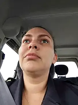 AnnieArias – webcam model profile photo Image 6