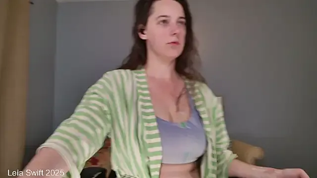 JessieLiu – webcam model profile photo Image 4