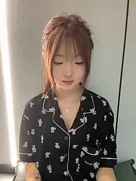 ViviVIsion – webcam model profile photo Image 12