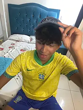 Lisaonthemoon – webcam model profile photo Image 12