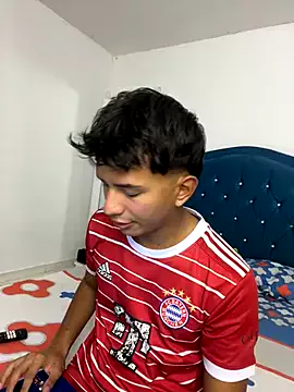 Lisaonthemoon – webcam model profile photo Image 14