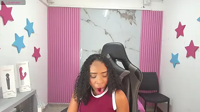 stefania_lerner – webcam model profile photo Image 11