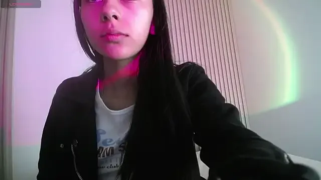 EsmeBrowm – webcam model profile photo Image 19