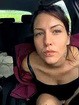 Mahocha1 – webcam model profile photo Image 4