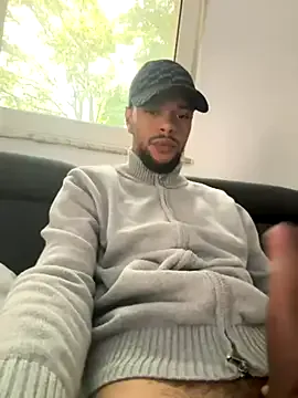 AlisonColemans – webcam model profile photo Image 15