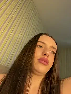 EvanyaRose – webcam model profile photo Image 11