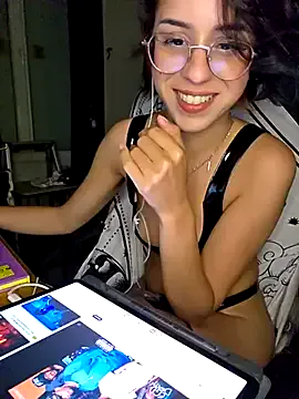 -LanaRay- – webcam model profile photo Image 2