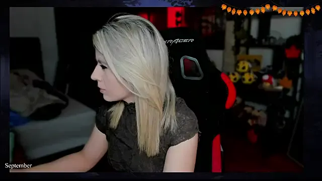 PaulinaGiovanni – webcam model profile photo Image 14