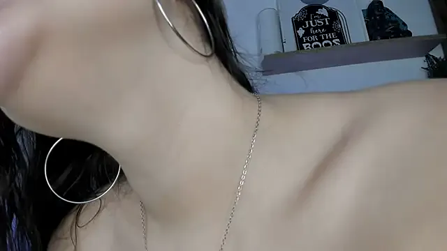 MadissonMontero – webcam model profile photo Image 15