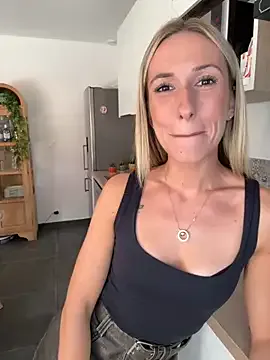 MarisaGrace – webcam model profile photo Image 10