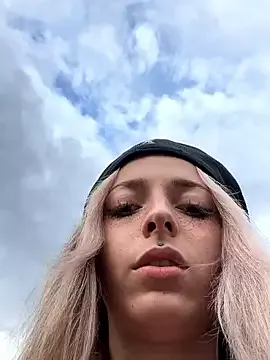 MarKaa0 – webcam model profile photo Image 11