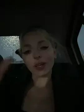 MarKaa0 – webcam model profile photo Image 3