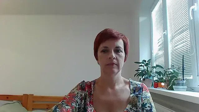 MaraEverly – webcam model profile photo Image 13