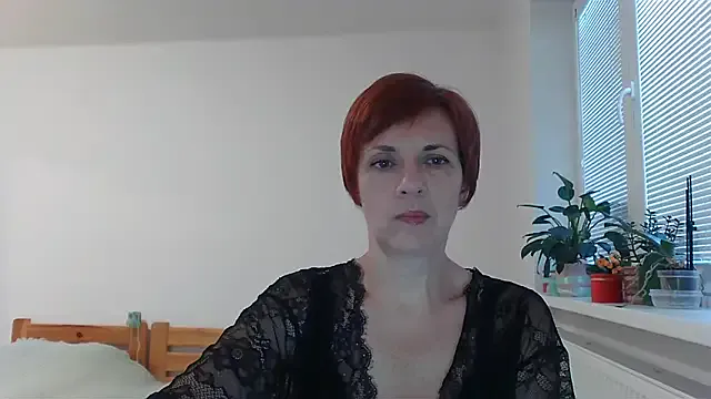 MaraEverly – webcam model profile photo Image 15