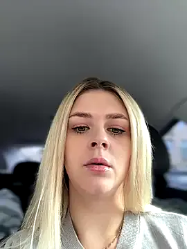 TessaMyst – webcam model profile photo Image 17