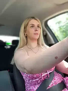 TessaMyst – webcam model profile photo Image 3