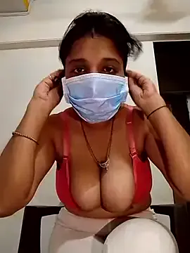 MiaLiaHot – webcam model profile photo Image 12