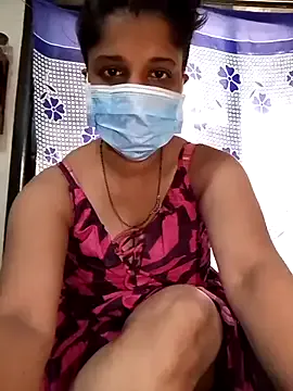 MiaLiaHot – webcam model profile photo Image 9