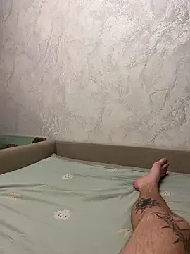 RuddyReyes – webcam model profile photo Image 2