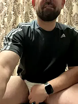 AdeleWood – webcam model profile photo Image 3