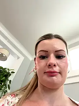 FitMilfBecca – webcam model profile photo Image 15