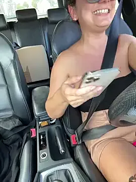 ONI-Ikase-kun – webcam model profile photo Image 13