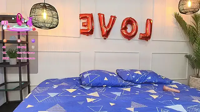 nadya-74 – webcam model profile photo Image 18