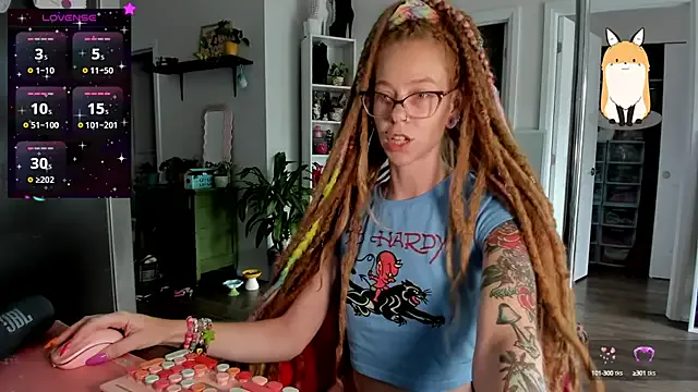 Nami-OP – webcam model profile photo Image 10