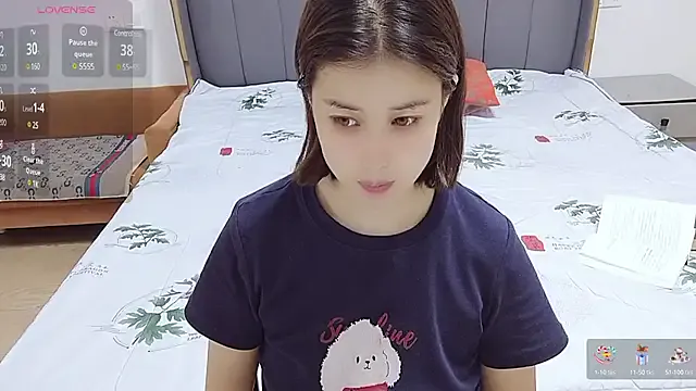 AlyssaHottv_ – webcam model profile photo Image 3