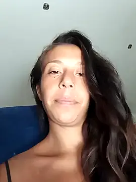 alana15 – webcam model profile photo Image 10